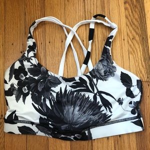 Lululemon sports bra!